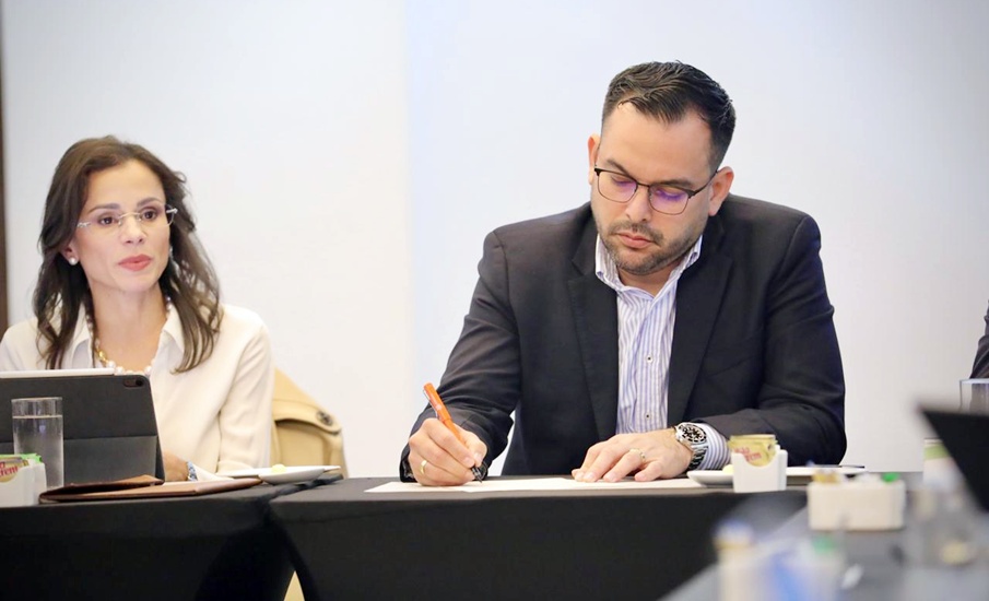 Ministerio de Minas y Energía y Naturgas analizaron el estado de avance de las 20 medidas para garantizar abastecimiento, confiabilidad y estabilidad de precios del gas natural