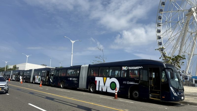 Gases del Caribe contribuye a la renovación sostenible de la flota de Transmetro