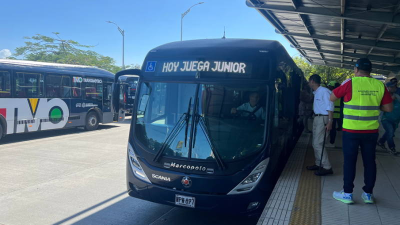 Transmetro dispondrá servicios adicionales al finalizar el partido Junior Vs Santa Fe
