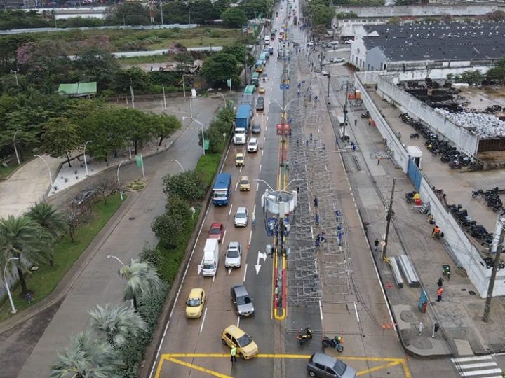Comenzó montaje de estructuras en la vía 40 y el Cumbiódromo celebra 35 años como gran escenario del Carnaval de Barranquilla