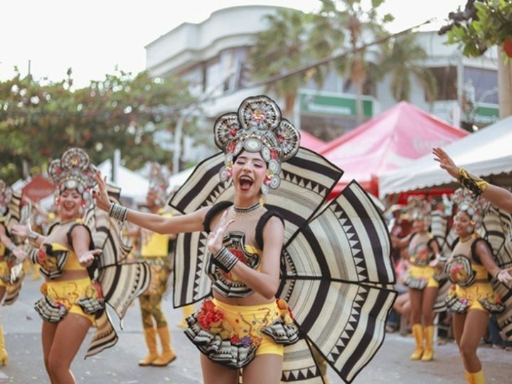 Talento, tradición y fantasía, marcaron el cierre del Carnaval de Barranquilla en la calle 84