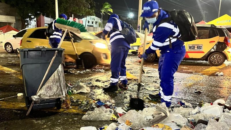 Son más de 1.600 operarios que prestarán el servicio de aseo durante los cuatro días oficiales del Carnaval