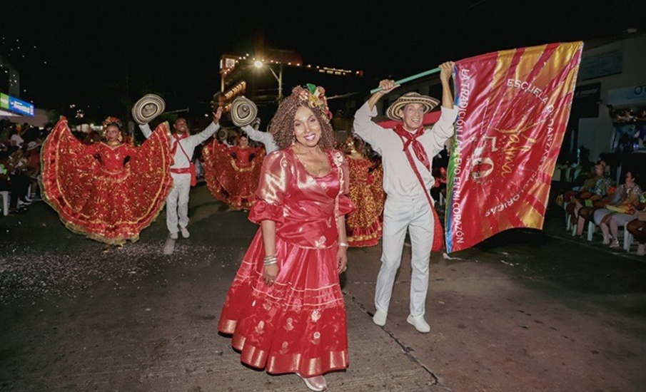 La esencia ancestral se vivió en el Carnaval de la 84 con la Noche de Faroles y Tambores