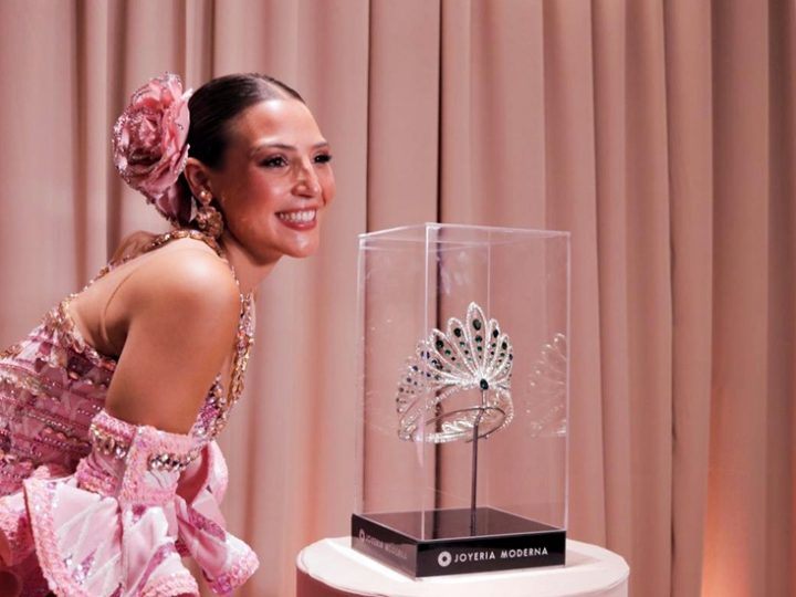Joyería Moderna entrega Caribe Esmeralda, corona de la reina del Carnaval de Barranquilla 2026