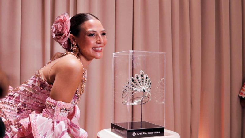 Joyería Moderna entrega Caribe Esmeralda, corona de la reina del Carnaval de Barranquilla 2026