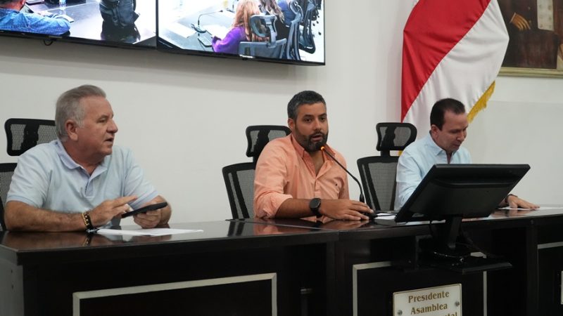 Asamblea del Atlántico aborda temas de salud, educación y equidad de género durante sesión ordinaria
