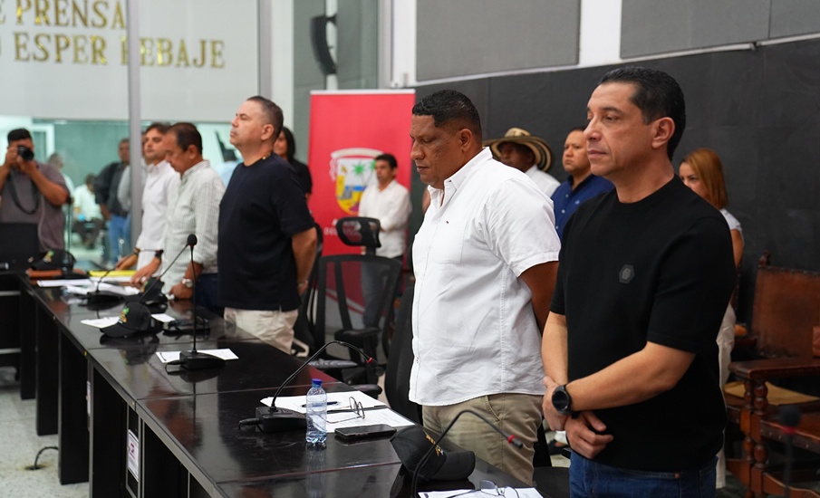 Agua potable para Luruaco y mejoras en colegios: Asamblea del Atlántico avanza en proyectos clave