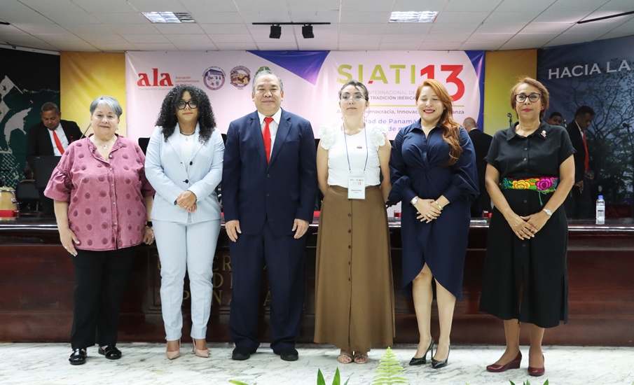 Barranquilla, presente con sus 212+1 años de historia en encuentro internacional en Panamá