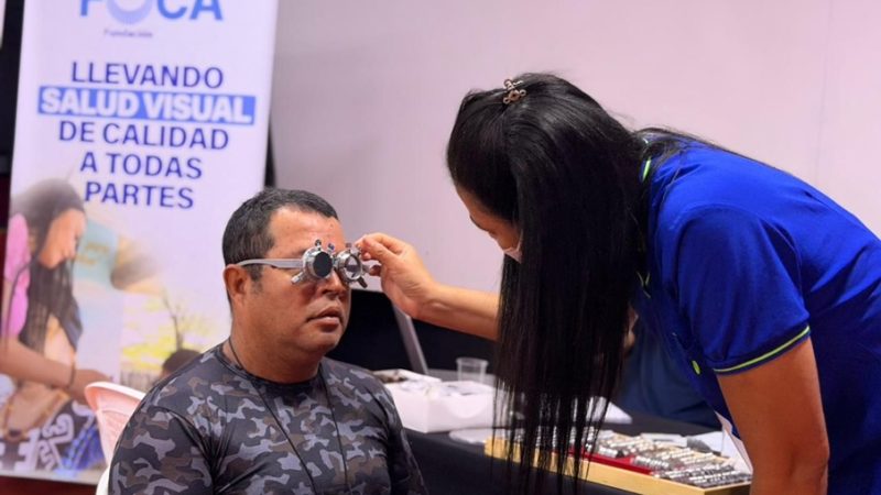 Carnaval de Barranquilla impulsa jornada de salud visual para hacedores del Carnaval