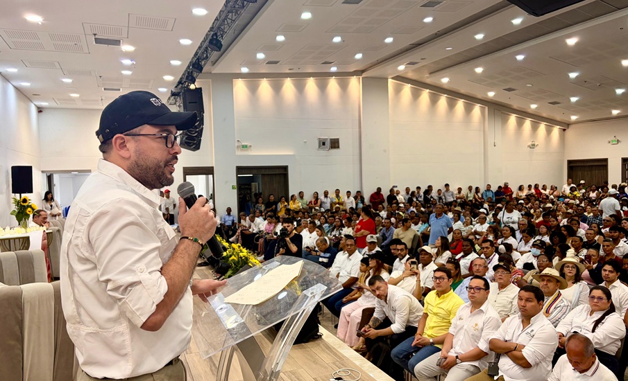 Ministro de Minas y Energía afirma que la USO está equivocada y llama a la unidad del movimiento sindical en defensa del cambio