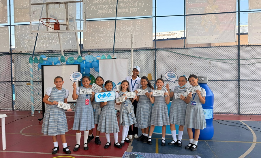 Triple A premia a las ganadoras del reto digital creativo “Ponte Chévere con el Agua”