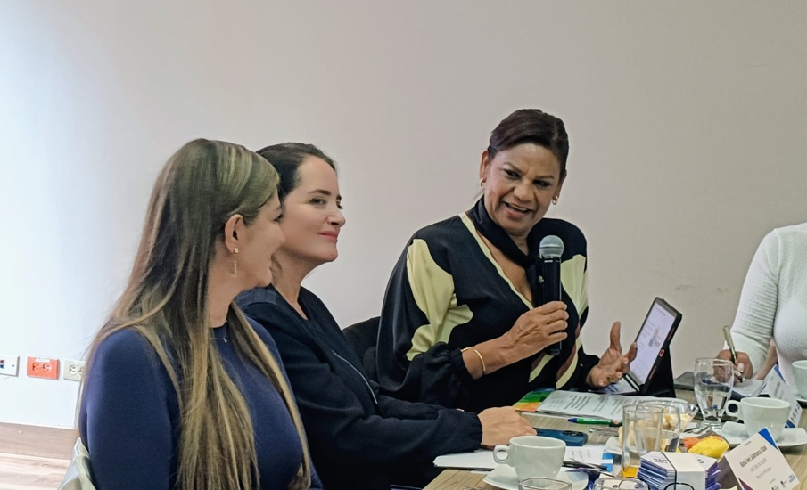 Gobernadoras hacen frente común contra la violencia política hacia las mujeres en Colombia