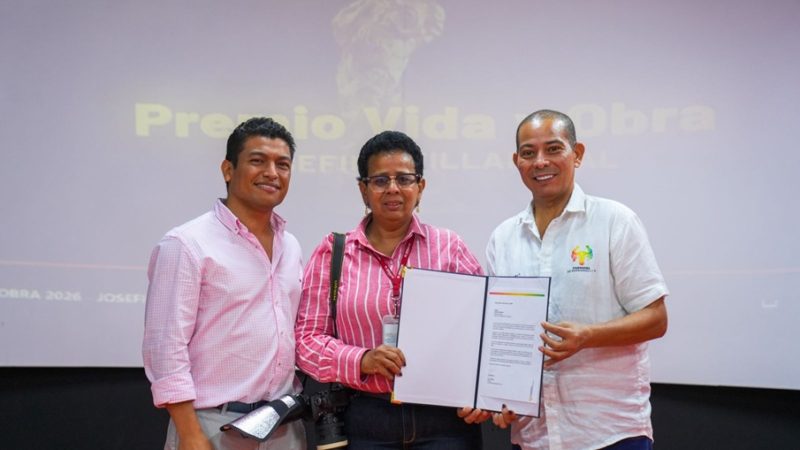Josefina Villarreal, reconocimiento Vida y Obra en la 13° edición del Premio de Periodismo Ernesto McCausland Sojo