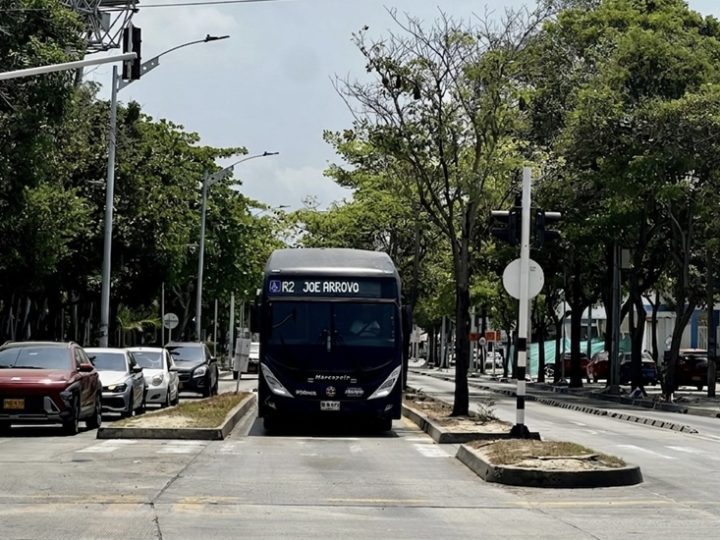 Transmetro mantiene la operación habitual del servicio R2/B2 