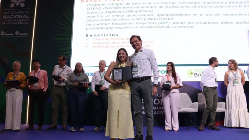 Robótica para la palmicultura recibe reconocimiento a la sostenibilidad en Congreso palmero