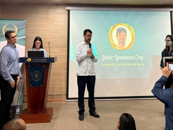 Ascolfa distingue a Jahir Lombana como Maestro Investigador por su aporte a la ciencia administrativa