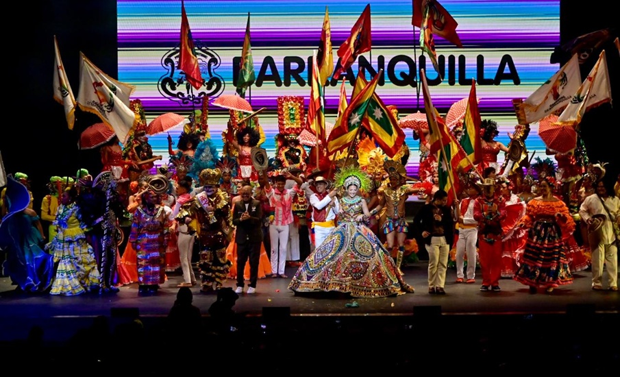 La identidad, la alegría y la diáspora del Carnaval de Barranquilla se vivieron por primera vez en el Teatro Julio Mario Santo Domingo de Bogotá