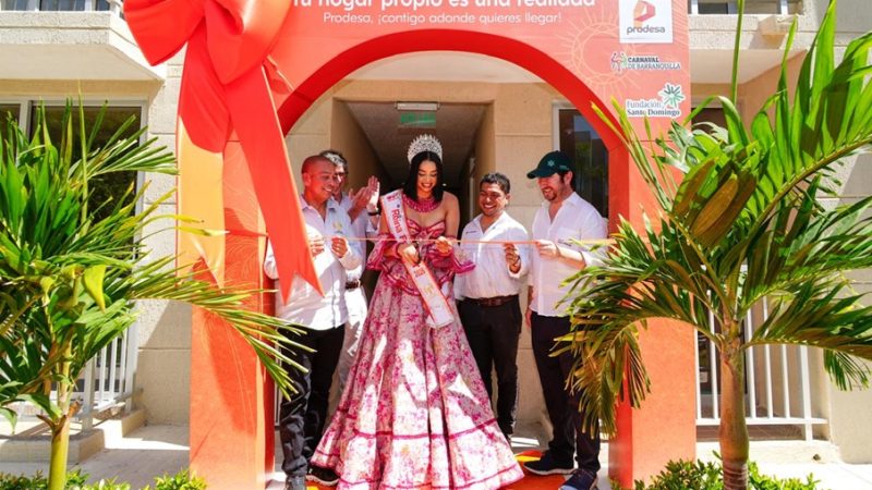 Liseth Vega recibió su nuevo hogar como Reina Popular del Carnaval de Barranquilla 2026