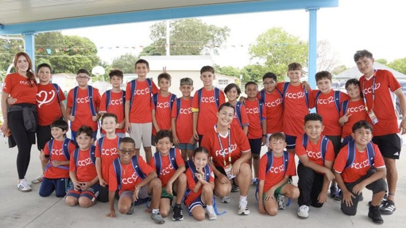 22 niños caminarán junto a los jugadores de la FIFA World Cup 26 gracias al Programa Player Escort de Quaker y Common Goal