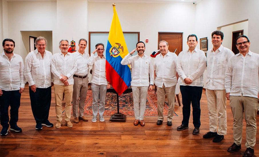 Presidente De La Espriella se reunió con empresarios y logró reducción de tasas en créditos de vivienda para damnificados del terremoto