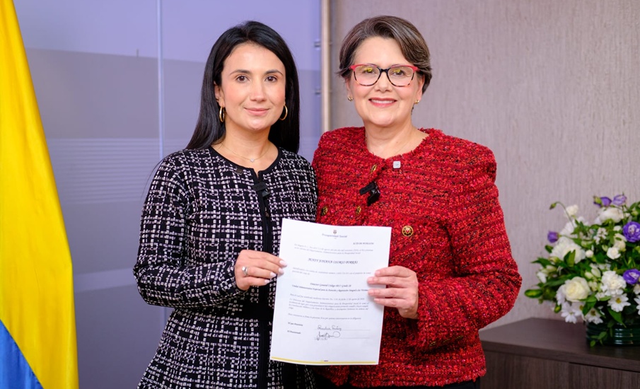 Sandra Suárez Pérez posesiona directoras de entidades del sector de la Inclusión Social y la Reconciliación