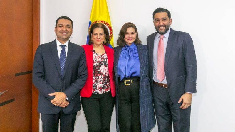 Tres nuevos directivos asumen sus cargos en el Ministerio TIC