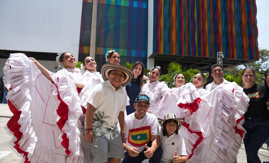 Carnaval de Barranquilla se une en solidaridad por los afectados del sismo