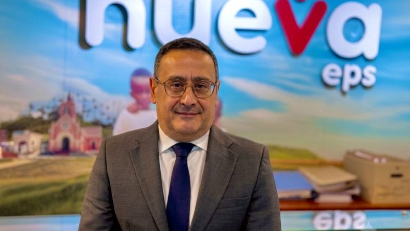 Roberto Solano Navarra asume como nuevo agente interventor de NUEVA EPS