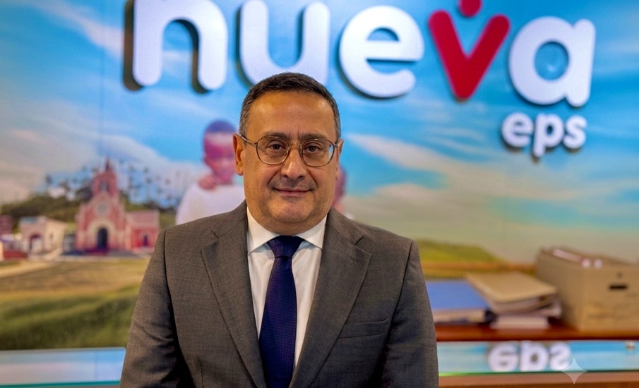 Roberto Solano Navarra asume como nuevo agente interventor de NUEVA EPS