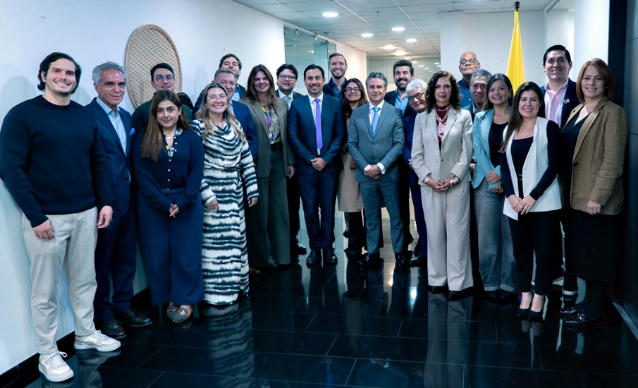 Gobierno Nacional suma esfuerzos con los gremios del sector turístico para consolidar una visión a largo plazo