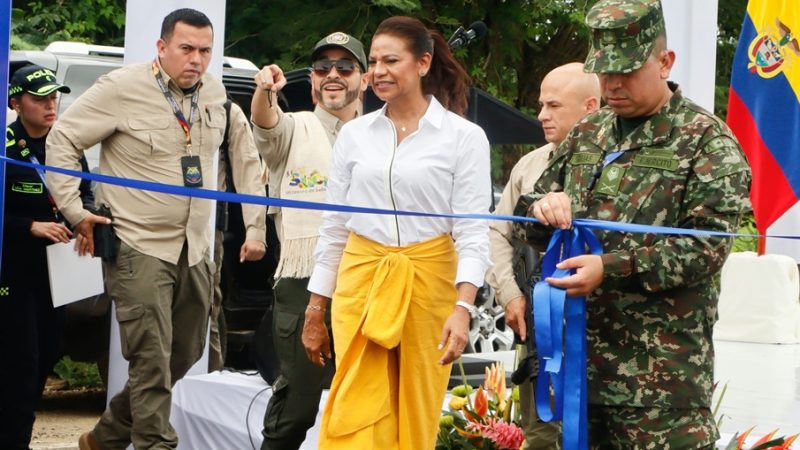 Presidente Abelardo de la Espriella y gobernadora Lucy García entregan la vía milagro entre Sincelejo y Tolú